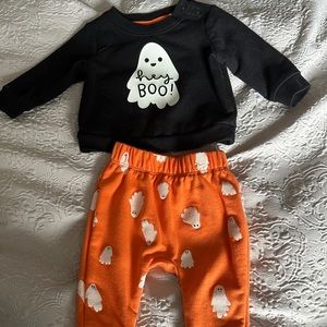 Halloween cat & jack sweatsuit